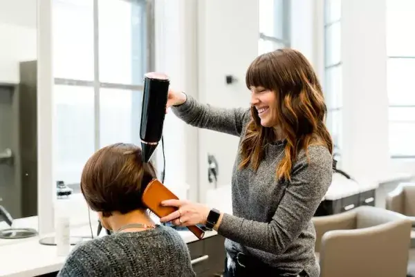 hairdresser_no_show_protection_Fresha.webp