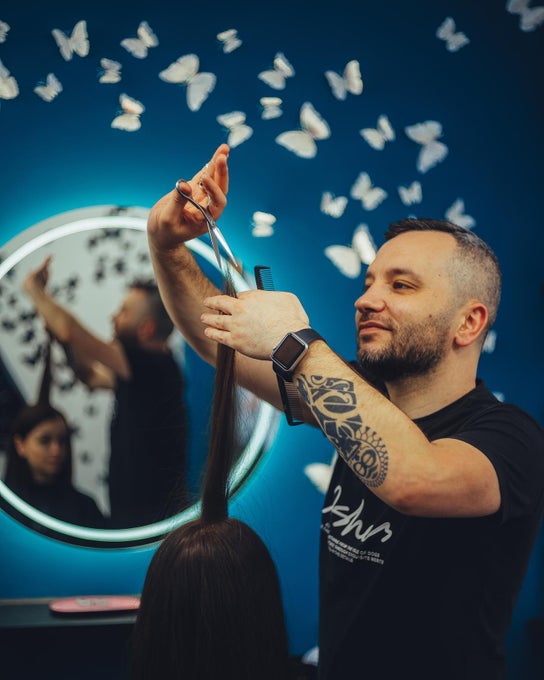 Hair Salon image for Aram Manoukian Hair Studio ✂