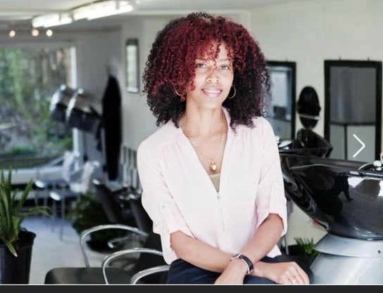 Foto de Peluquería para Tasha’s Hairsalon ✂