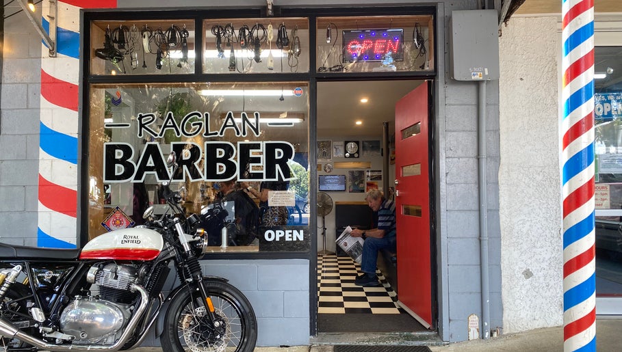 Raglan Barber - Walk In Only