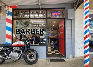 Raglan Barber - Walk In Only