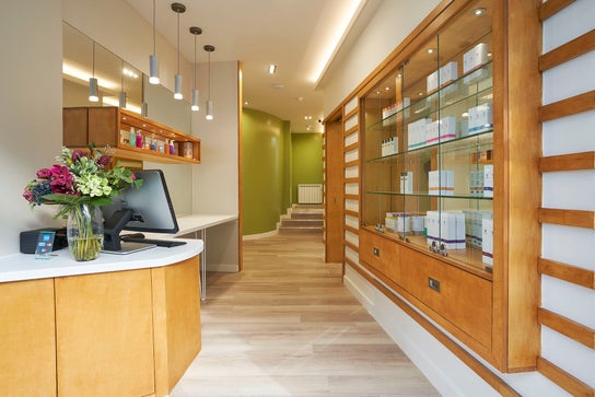 Image de Institut de beauté pour DRVICTORIA Skin Clinic