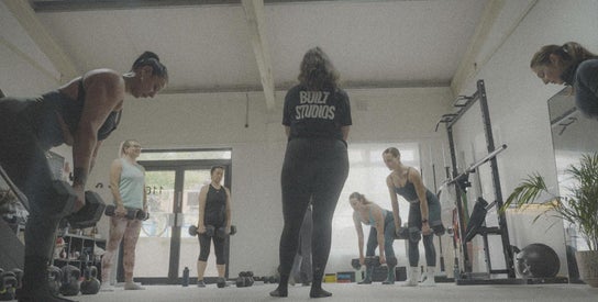 Tyypin Fitness palvelun kuva liikkeelle Built Studios