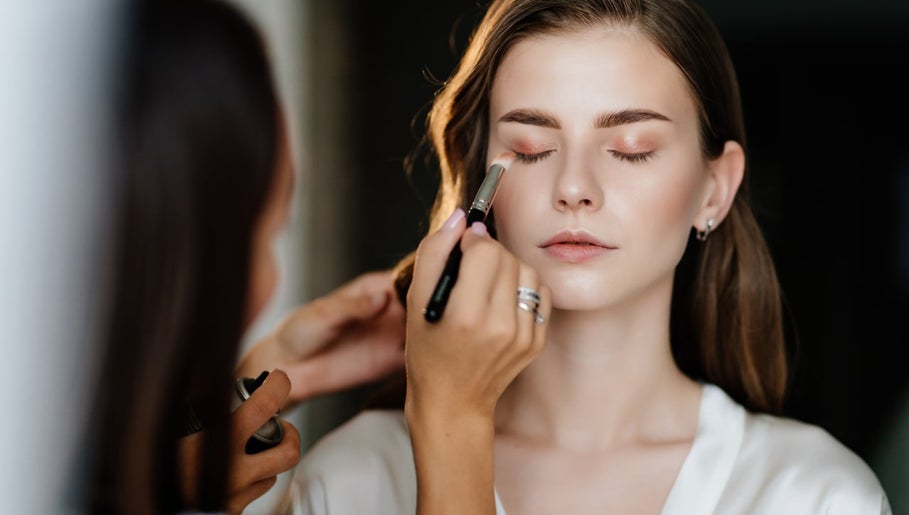 Artisan of Beauty - Eyelash Extensions - Skin - Makeup - South Granville
