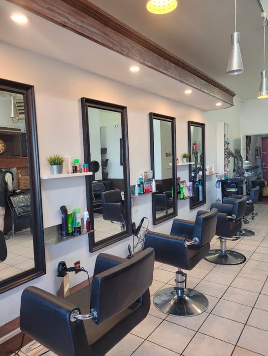 Immagine di Beauty Salon per Hair Glamour (Calgary Korean Hair Salon)