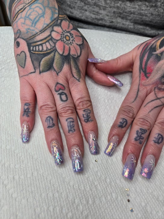 Voksbehandling-billede til Beauty by Tara Niagara