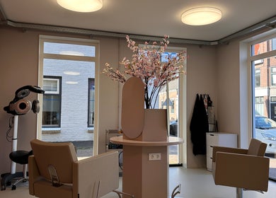 Kapsalon Marlies Curls & More 
