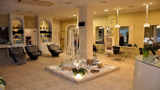 Imagem de Salão de beleza para CENTRO KASSEL Peluquería ecológica y centro de estética