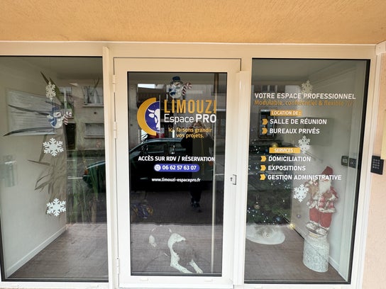Nagelsalong-bild för LIMOUZI ESPACE PRO - Private offices & modular meeting room in Limoges