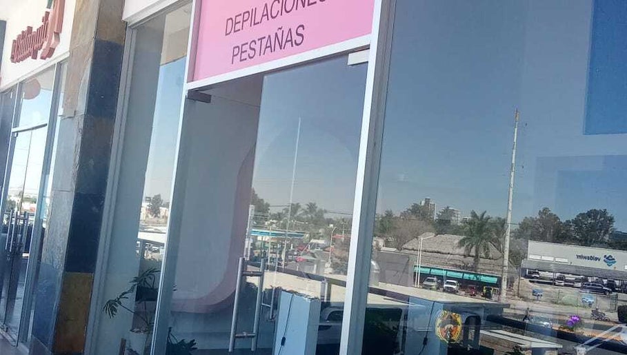 Fancy Room (uñas, Pestañas Y Depilacion Con Cera Española)