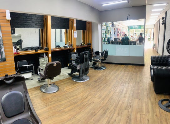 Tyypin Parturi palvelun kuva liikkeelle Studio 941 Barbearia