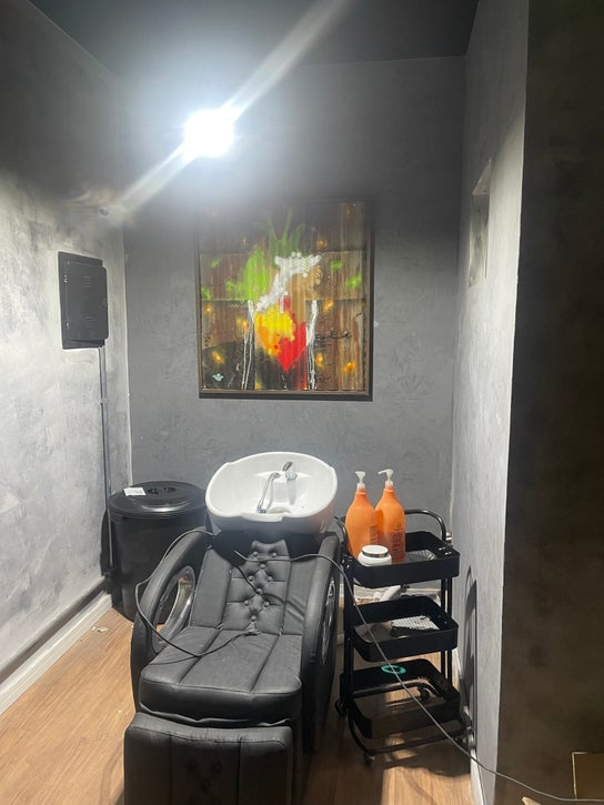 Foto de Salón de belleza para Blond Blessed