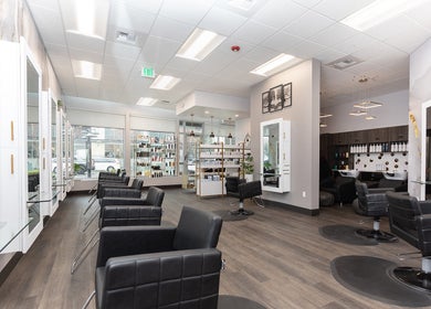 Square Roots Salon