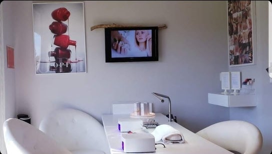 Image de Institut de beauté pour Mori Ongle