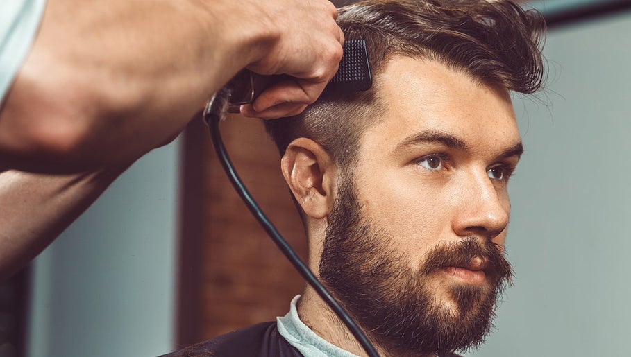 FRYZJER MĘSKI BARBER