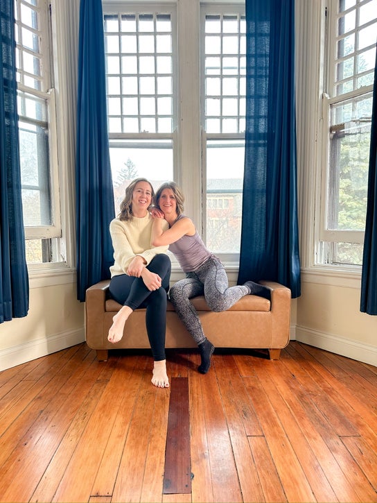 Tyypin Fysioterapia palvelun kuva liikkeelle Balance Chiropractic Bellies and Babies