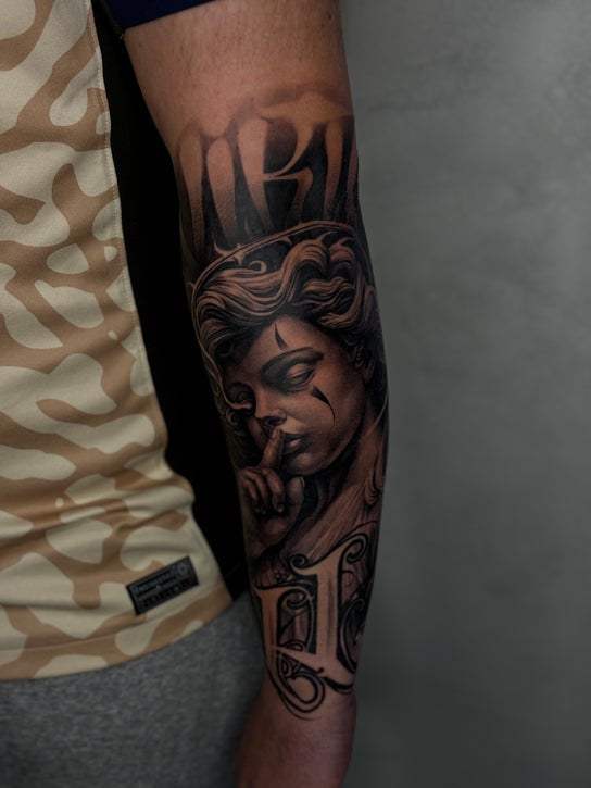 Tatovering og piercing-billede til Barcode Tattoo Studio