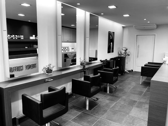 Immagine di Parrucchiere per Trendy Coiffure