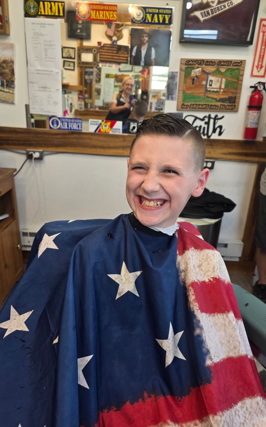 Immagine di Barbiere per Jewel's Cutz