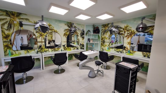 Image de Salon de coiffure pour DIE STRUWWELLIESE ❤️Friseur Berlin