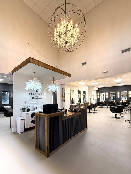 Tyypin Hair Salon palvelun kuva liikkeelle Tera Lane Salon Northriver