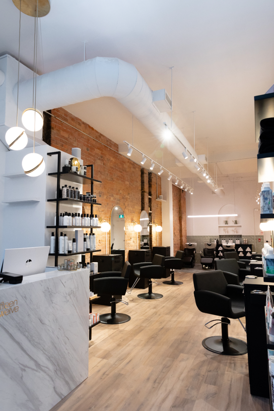 Immagine di Salone parrucchiere per Fifteen Twelve Salon - Toronto Hair Salon