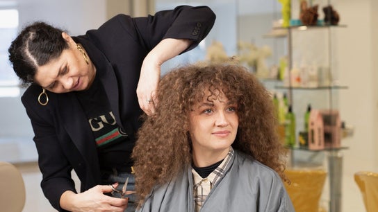 Salon fryzjerski obraz dla: Le Petit Salon Curl Concept