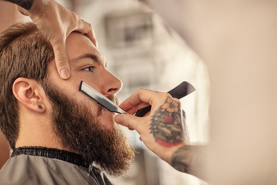Barbershop image for Trimmers Gents Salon & Spa - API