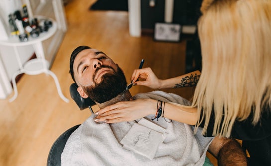 Afbeelding Barbier voor Mad Scissors Temple Of Groom Barbería