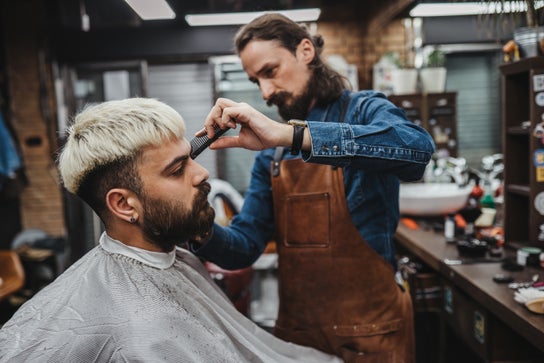 Immagine di Barbiere per Estética Y Barbería B&V
