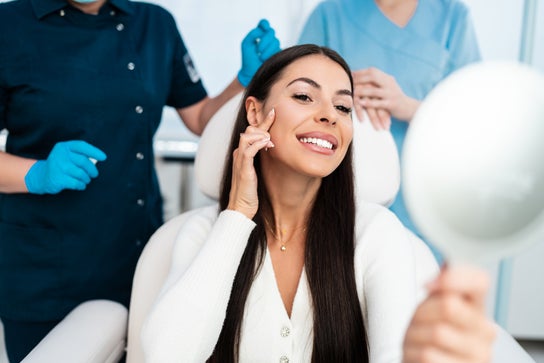 Beauty Salon image for Benefit Cosmetics Brow Bar Counter