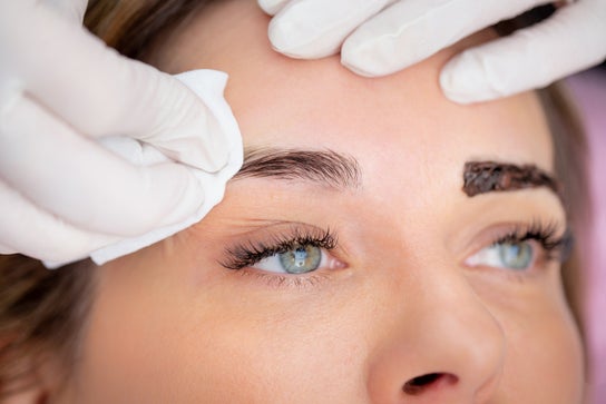 Eyebrows & Lashes image for Nicole Guymer Permanent Makeup