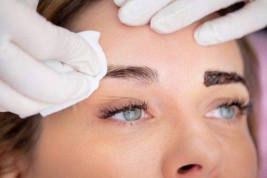 Foto de Cejas y pestañas para Glamour Centro de Design em Sobrancelhas e Beleza Vila Mascote