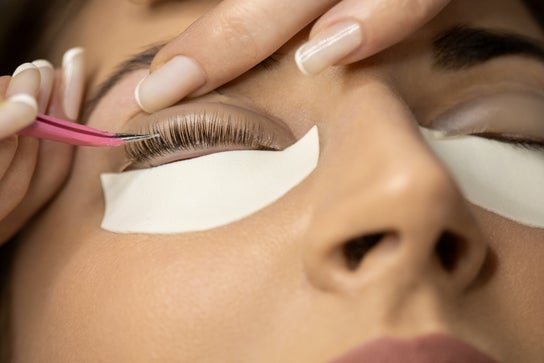Eyebrows & Lashes image for Nina Lovatt Semi Permenant Makeup