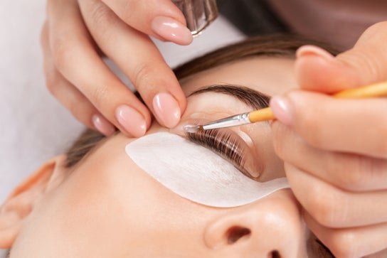 Immagine di Sopracciglia e ciglia per SR Threading Eyebrows Salon Inc.