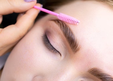 Moon Lashes & Beauty - Eyelash extension, Brow microblading, Lip blush cosmetic