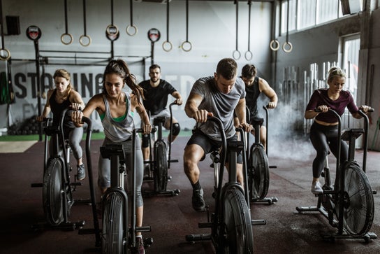 Tyypin Kuntosalit ja liikuntakeskukset palvelun kuva liikkeelle Vive Fitness Gym