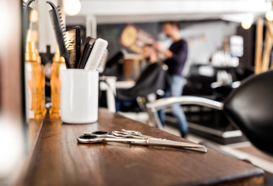 Salon fryzjerski obraz dla: Kapsalon Desiree