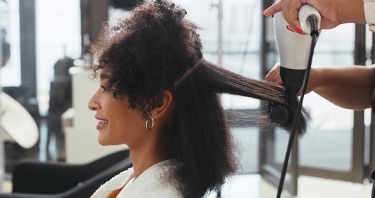 Tyypin Hair Salon palvelun kuva liikkeelle hey creative