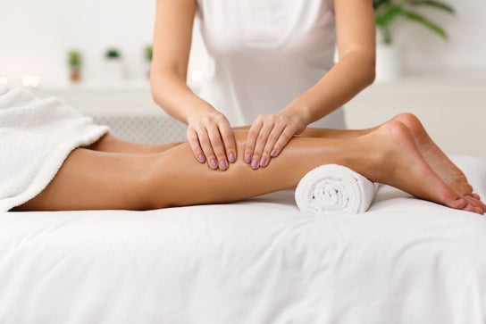 Foto de Masaje para Althea Massage Therapy &Yoga