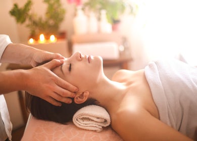 Karina Massagem Relaxante e Terapia Tântrica