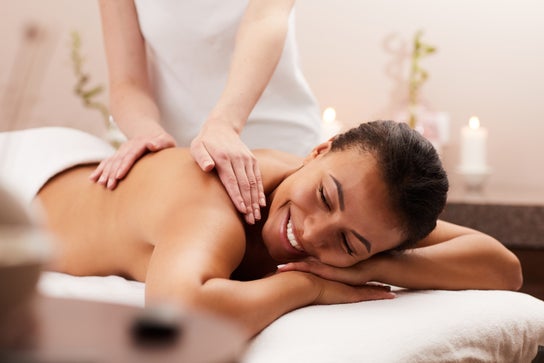 Image de Massage pour La symphonie des mains - Soins et Massages Energétiques - Marion Duclaux