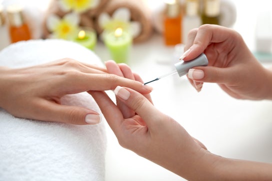 Nail Salon image for The nail journal