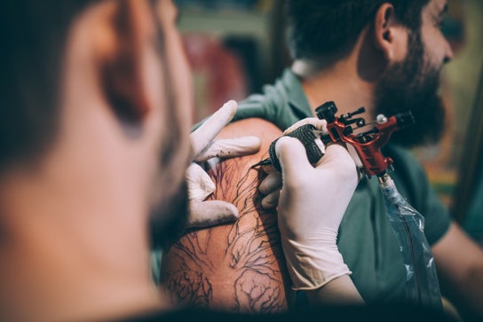 Tattoo & Piercing image for inklusive tattoo studio