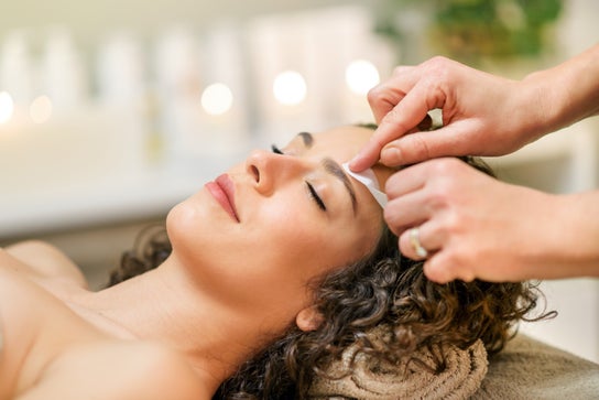 Waxing Salon image for Benefit Cosmetics BrowBar