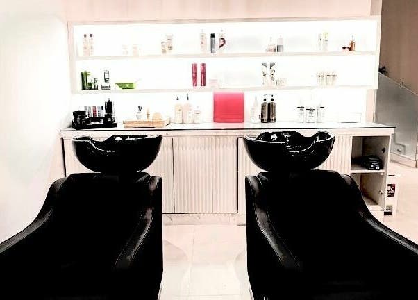 Elegant hair wash stations at Pearl Box Salon - صالون صندوق اللؤلؤ, Riyadh, Riyadh Province, SA.