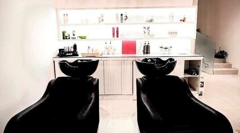 Elegant hair wash stations at Pearl Box Salon - صالون صندوق اللؤلؤ, Riyadh, Riyadh Province, SA.