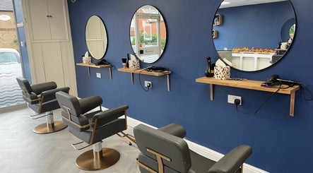 Studio 12 image 2