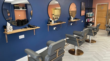 Studio 12 image 3