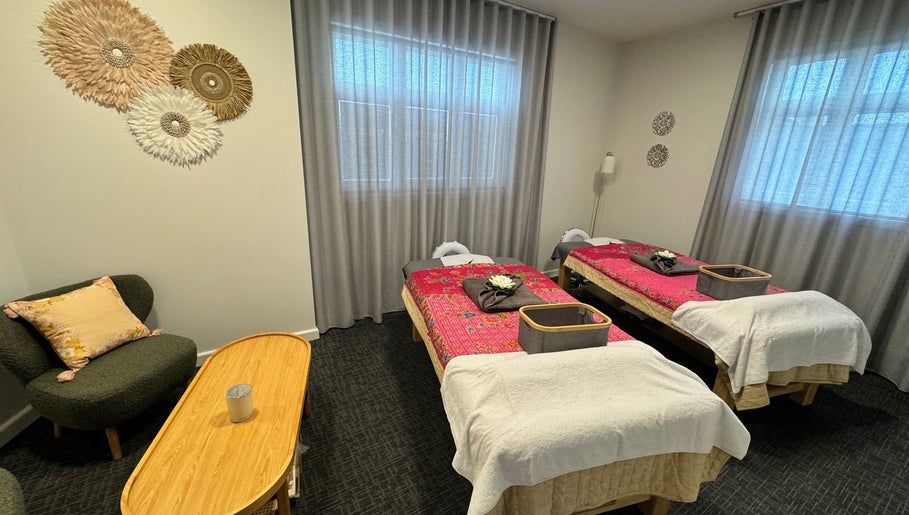 Soothe & Soul. Waiuku Thai Therapeutic Massage imaginea 1